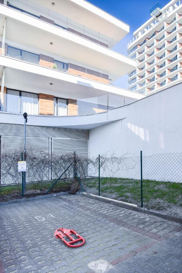 Apartamenty Promenada Z Tarasem I Parkingiem - Apartamenty Na Wyspie Swinoujscie Exterior foto