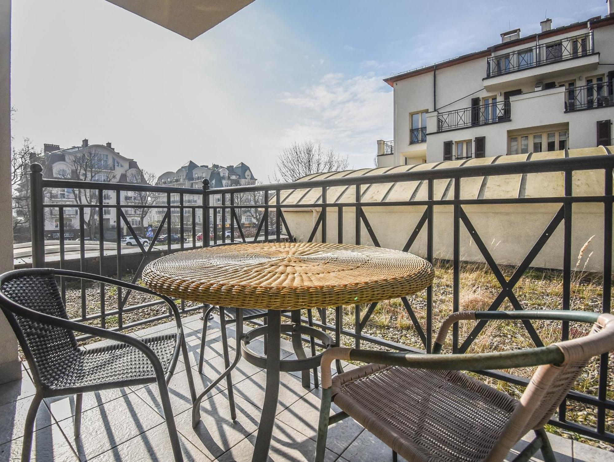 Apartamenty Promenada Z Tarasem I Parkingiem - Apartamenty Na Wyspie Swinoujscie Exterior foto