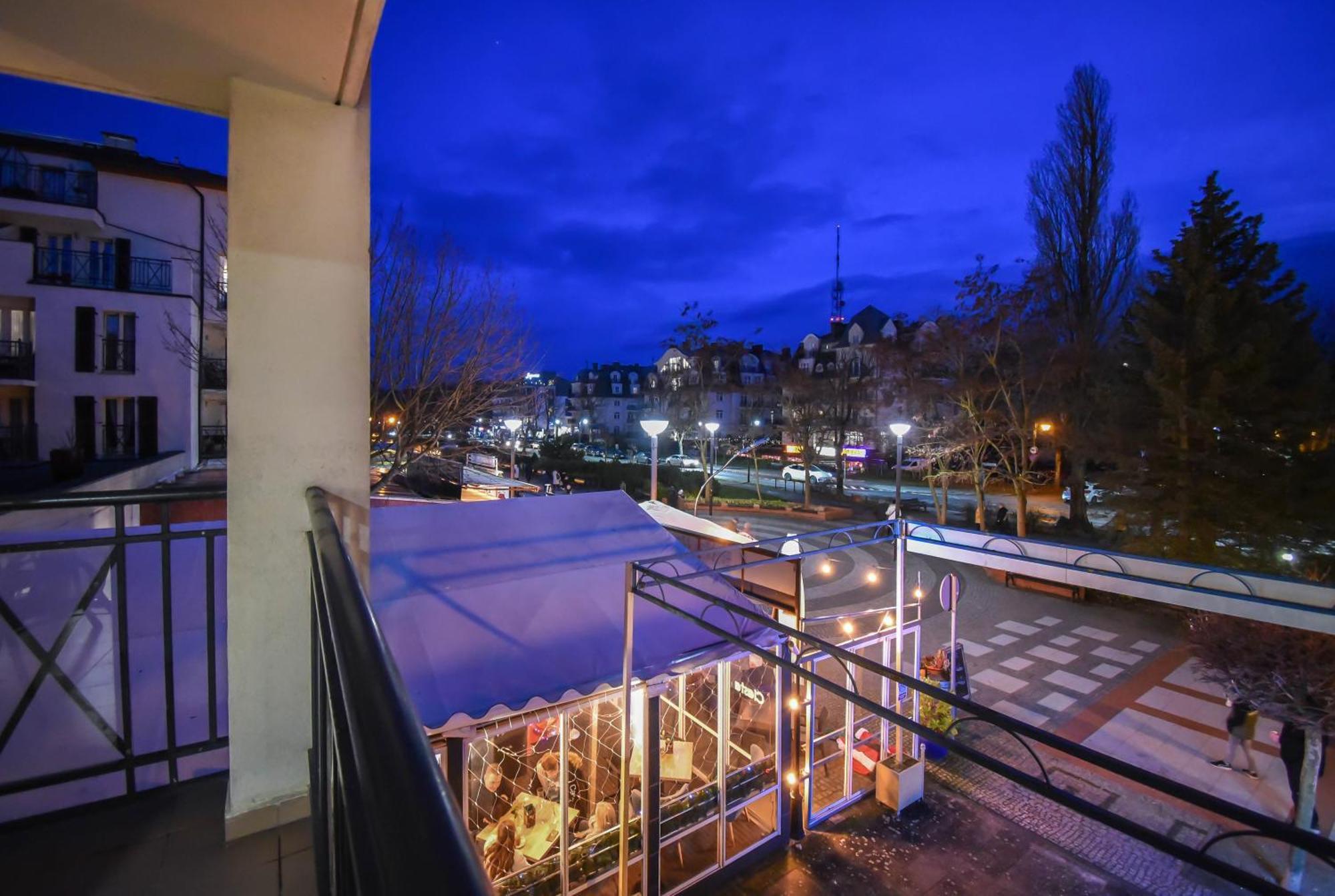Apartamenty Promenada Z Tarasem I Parkingiem - Apartamenty Na Wyspie Swinoujscie Exterior foto